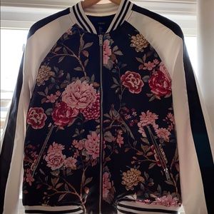 Forever 21 flower puffer jacket